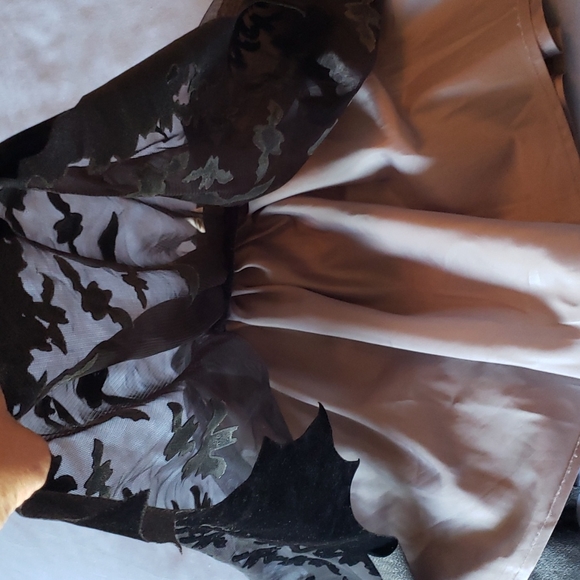 Halloween outfit - Picture 8 of 9